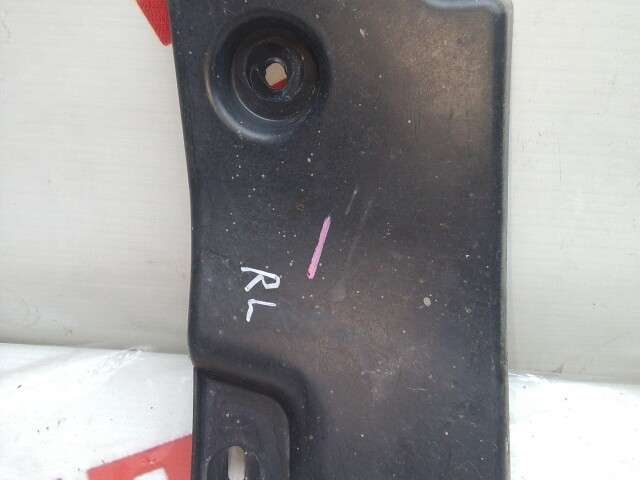 Пыльник крыла RENAULT Duster 