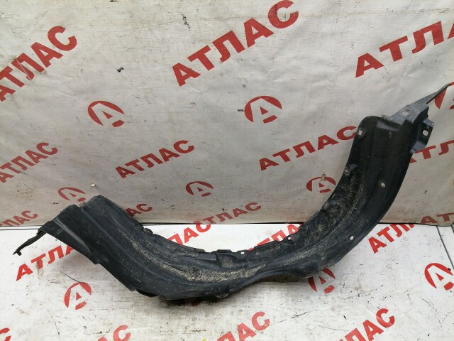 Подкрылок TOYOTA Ractis 