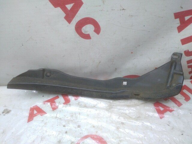 Подкрылок TOYOTA Corolla 