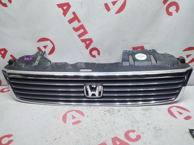 Решетка радиатора HONDA Stepwgn 