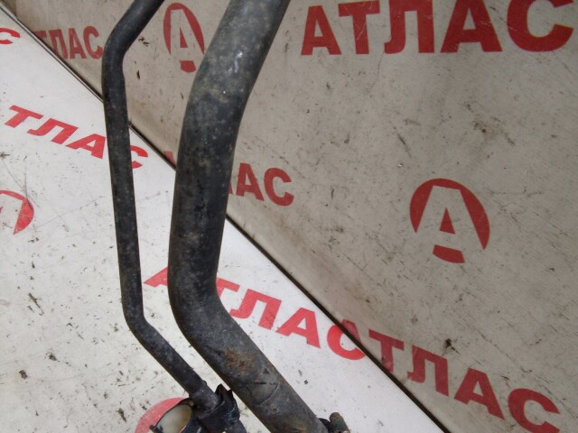 Горловина бензобака TOYOTA Wish 