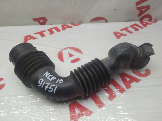 Воздуховод TOYOTA Platz 