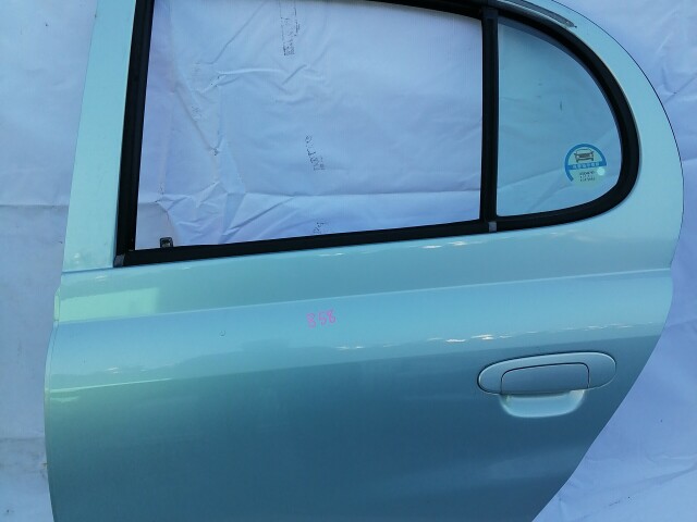 Дверь TOYOTA Platz 
