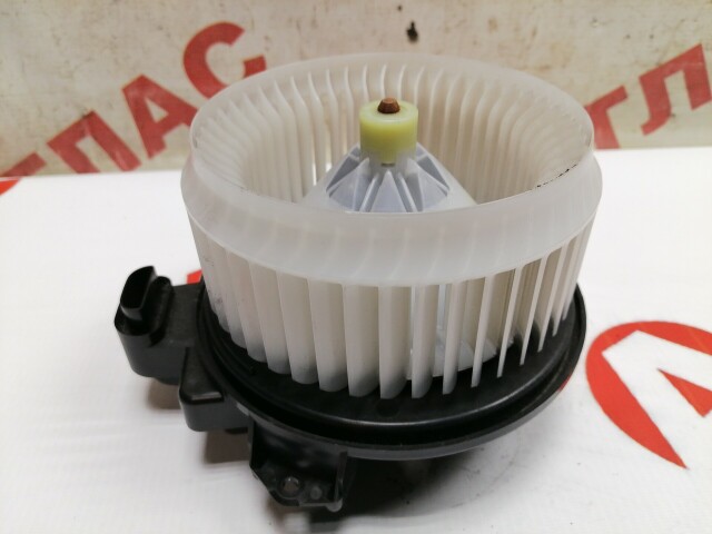 Моторчик печки TOYOTA Corolla Axio 