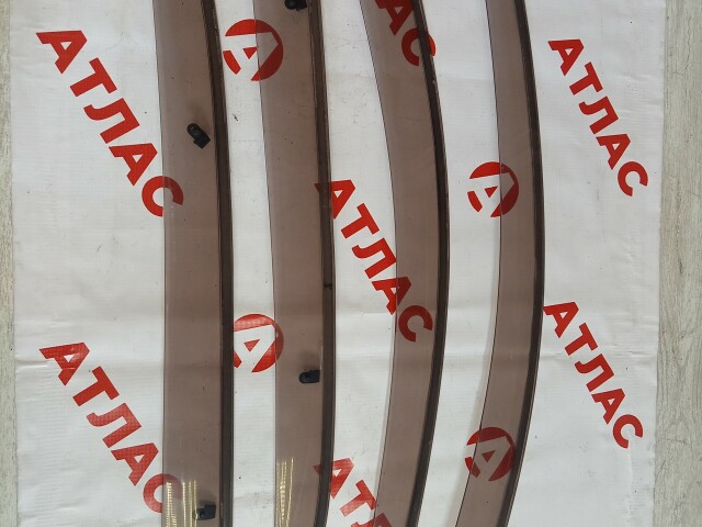 Ветровик TOYOTA Vitz 