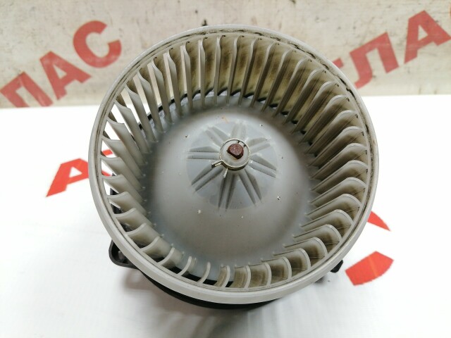 Моторчик печки TOYOTA Vitz 