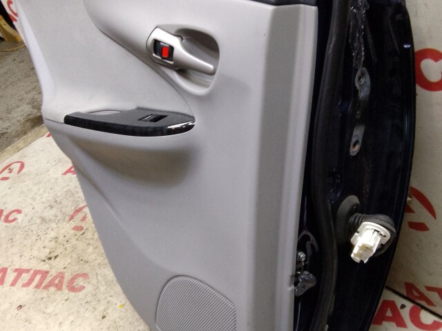 Дверь TOYOTA Corolla Axio 