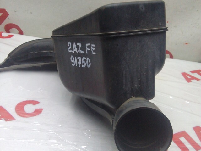 Воздуховод TOYOTA Camry 2AZ-FE