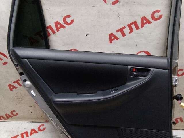 Дверь TOYOTA Corolla Fielder 