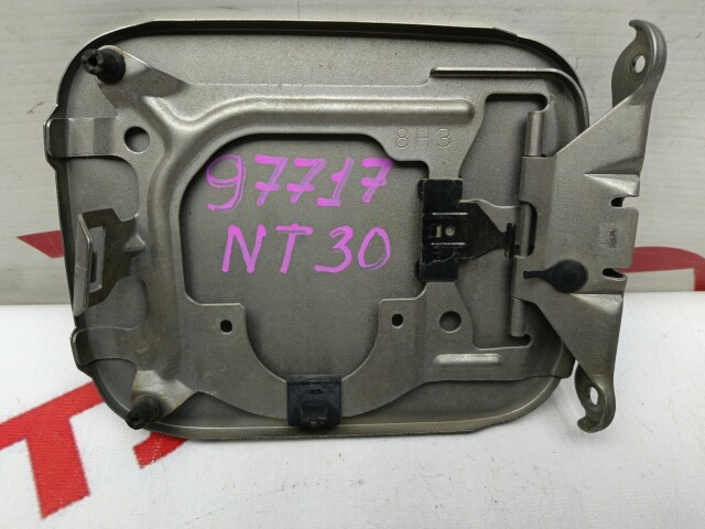 Лючок бензобака NISSAN X-Trail 