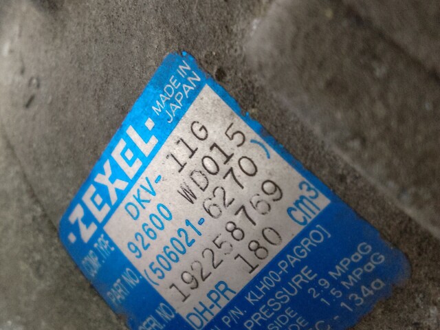 Компрессор кондиционера NISSAN Wingroad 