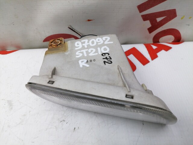 Туманка TOYOTA Corona Premio 