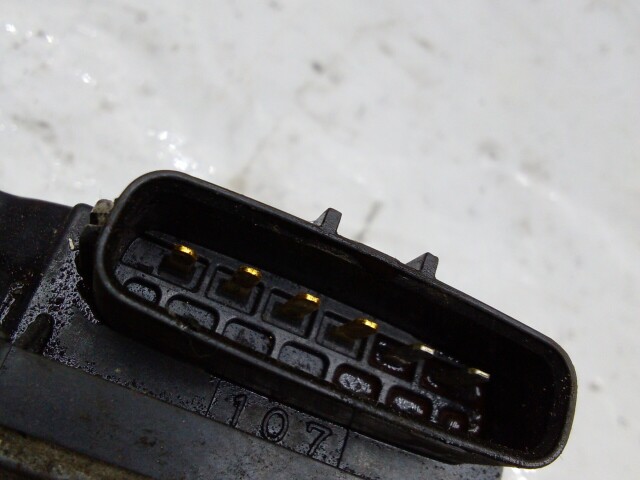 Дроссельная заслонка TOYOTA Avensis 1ZZ-FE