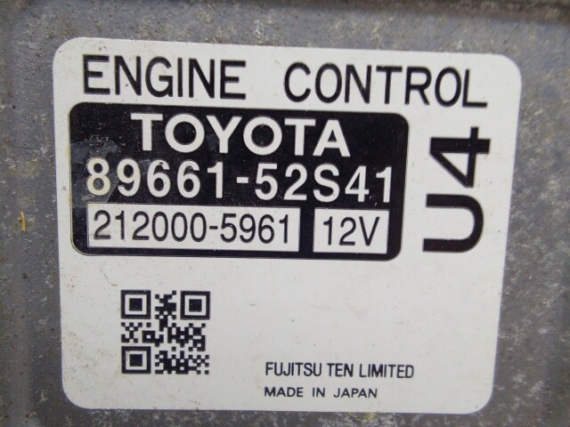 Компьютер TOYOTA Vitz 1KR-FE