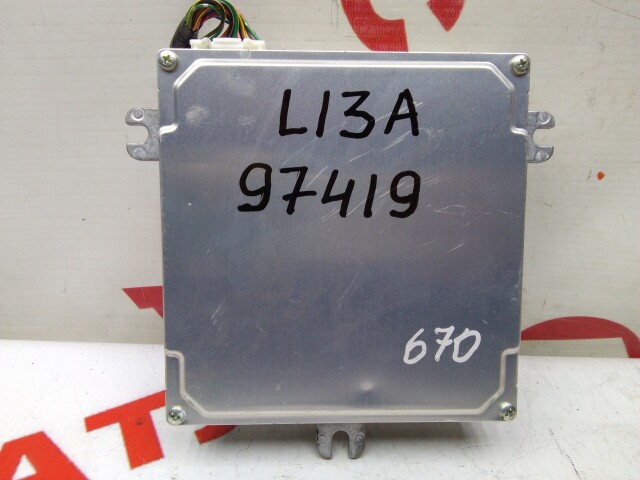 Компьютер HONDA Fit L13A