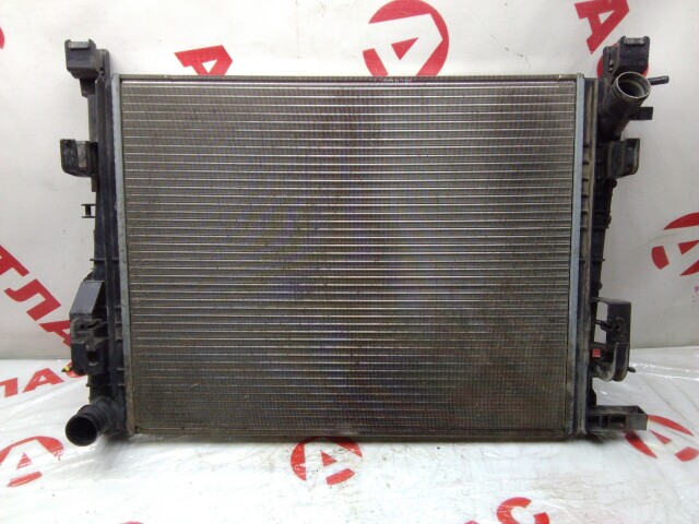 Радиатор охлаждения RENAULT Duster 