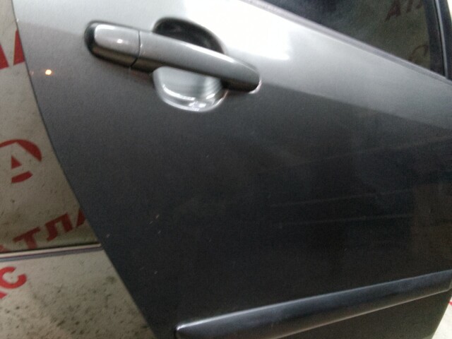 Дверь TOYOTA Corolla 