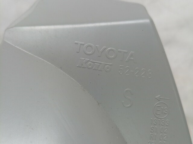 Стоп TOYOTA Vitz 