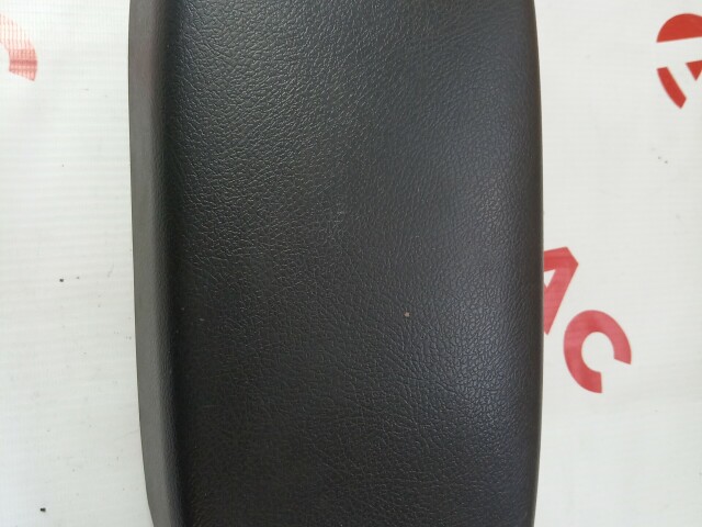 Подлокотник TOYOTA Corolla Fielder 