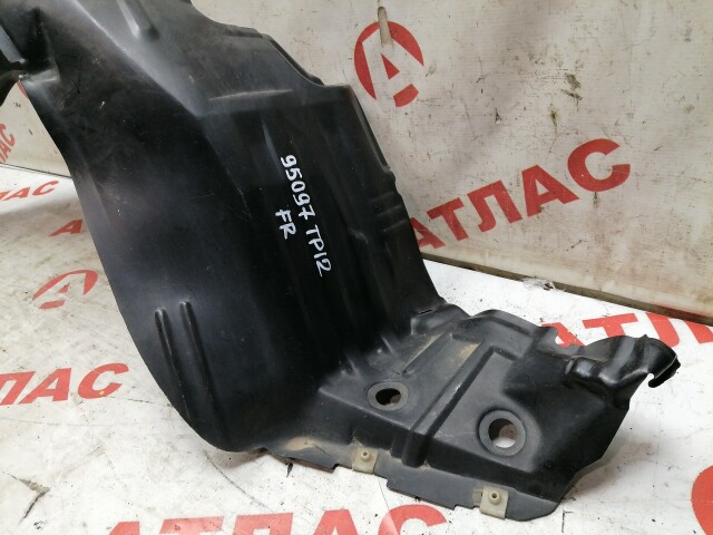 Подкрылок NISSAN Primera 