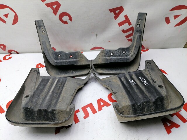 Брызговик HONDA Accord 