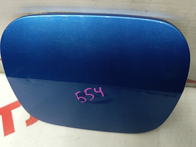 Лючок бензобака TOYOTA Corolla Runx 