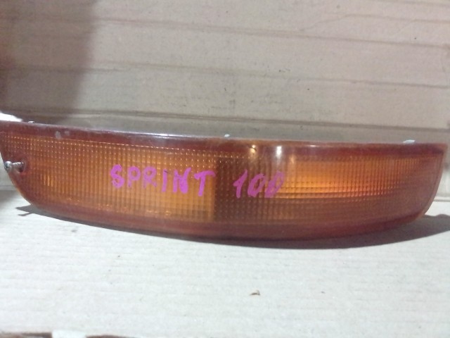 Повторитель в бампер TOYOTA Sprinter 