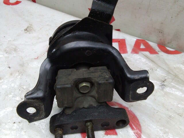 Подушка ДВС TOYOTA Corona Premio 3C-ТЕ