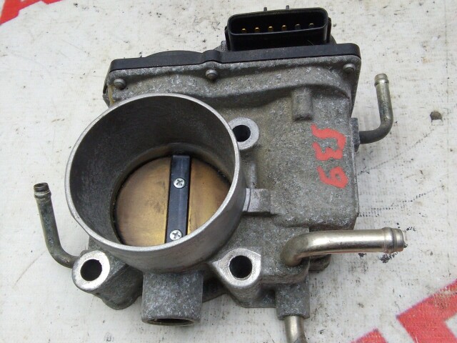 Дроссельная заслонка TOYOTA Camry 2AZ-FE