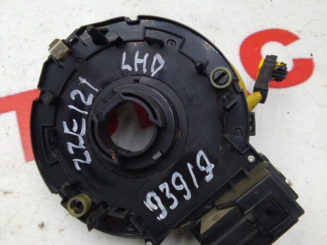 Шлейф подрулевой TOYOTA Corolla 