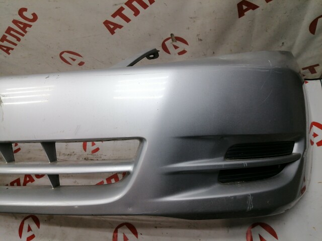 Бампер передний TOYOTA Corolla Fielder 