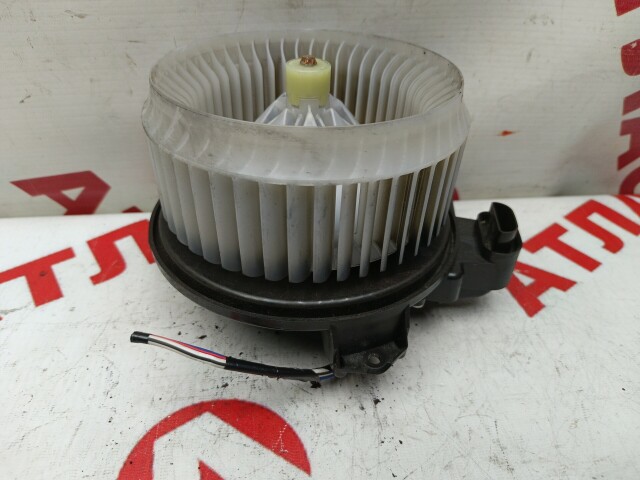 Моторчик печки TOYOTA Corolla Fielder 