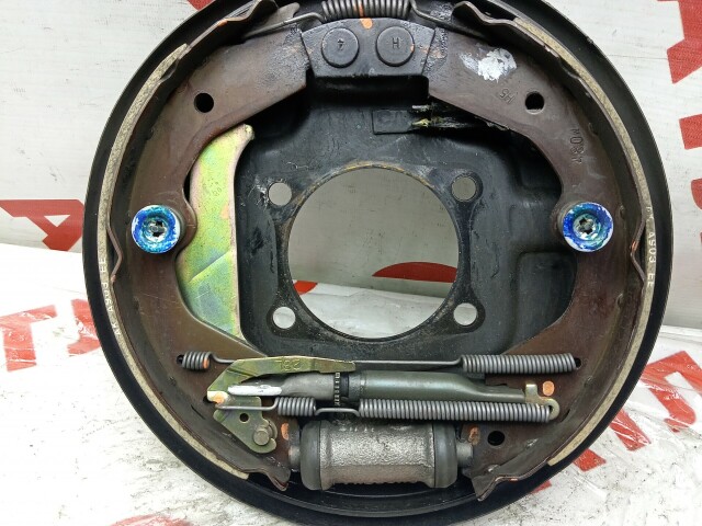 Тормозной механизм NISSAN Cube 