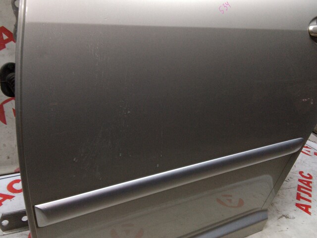 Дверь TOYOTA Avensis 