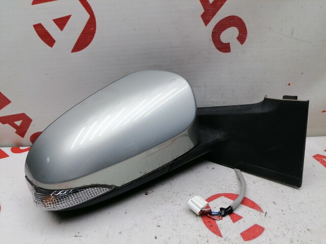 Зеркало TOYOTA Vitz 