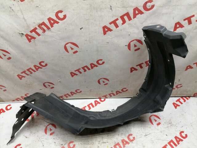 Подкрылок TOYOTA Avensis 