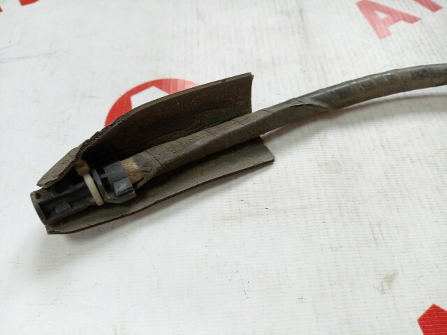 Антенна NISSAN Sunny 