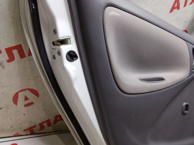Дверь TOYOTA Platz 