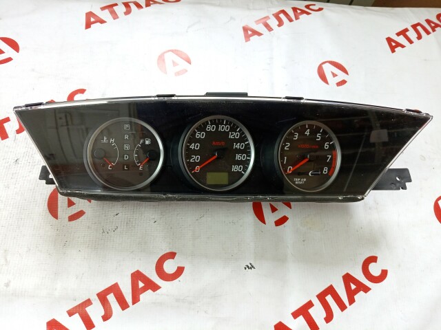 Щиток приборов NISSAN Primera 