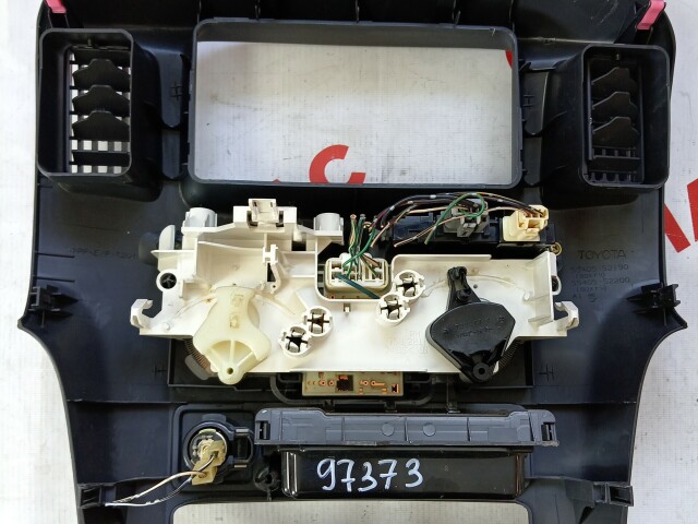 Блок управления печкой и кондиционером TOYOTA Probox 