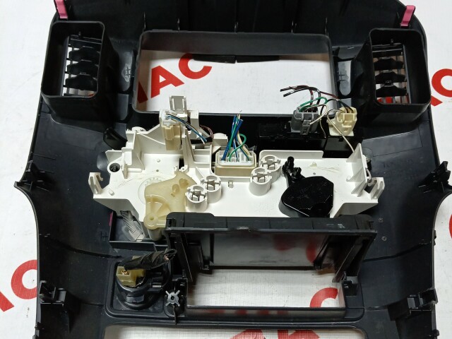 Блок управления печкой и кондиционером TOYOTA Succeed 