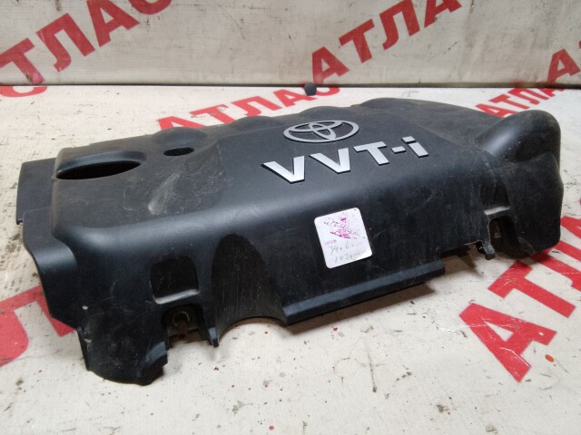 Декоративная крышка ДВС TOYOTA Ist 
