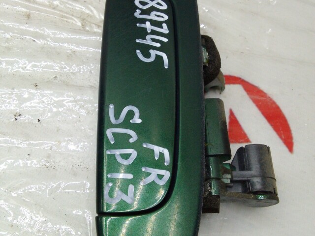 Ручка двери TOYOTA Vitz 