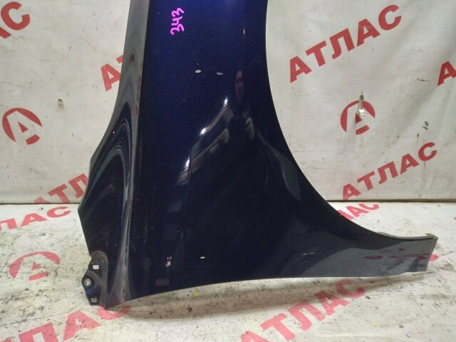 Крыло TOYOTA Avensis 