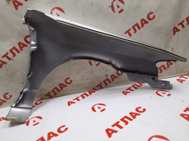 Крыло NISSAN Wingroad 