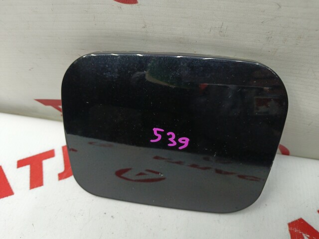 Лючок бензобака TOYOTA Camry 