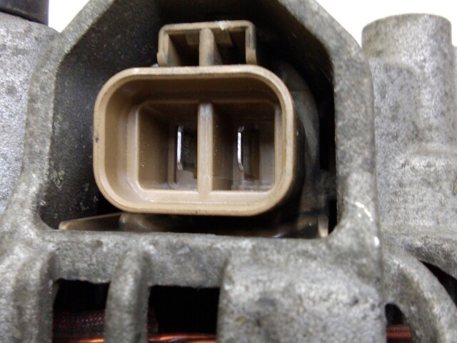 Генератор NISSAN Wingroad QG15-DE