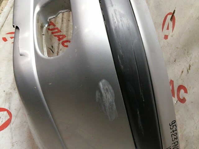 Бампер передний NISSAN Sunny 