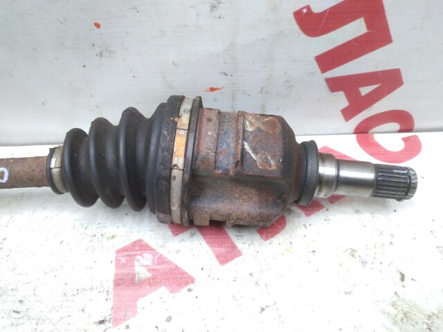 Привод короткий TOYOTA Sprinter 