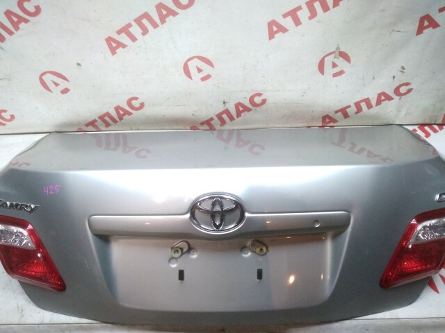 Крышка багажника TOYOTA Camry 